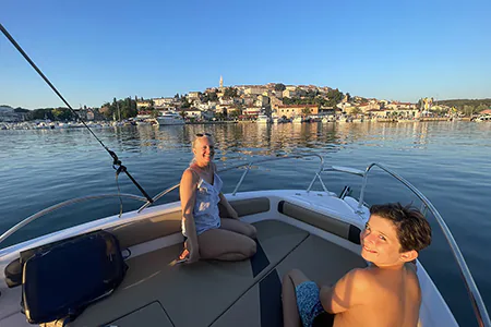 Rent A Boat Poreč
